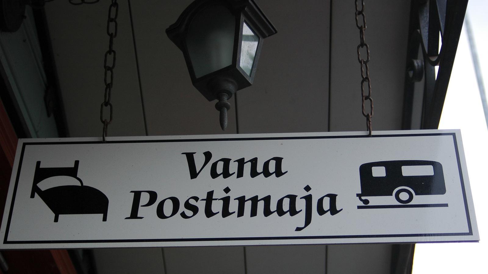 Vana Postimaja majutus ja karavaniplats (Vana Postimaja).