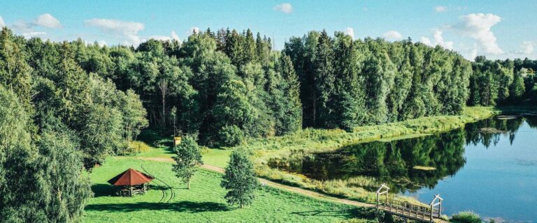 Loodi mõisa puhkekoht (Siim Verner Teder).