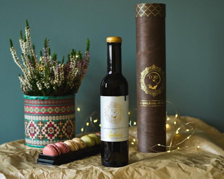 Solariksen viini (Tori Siidritalu).