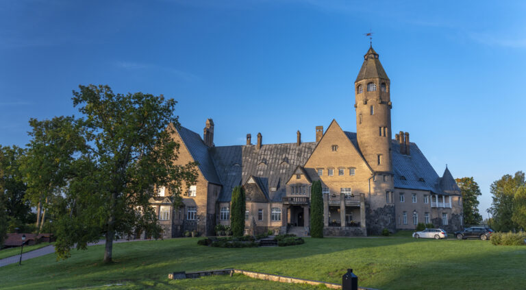 Wagenküll Hotell (Wagenküll Hotell).