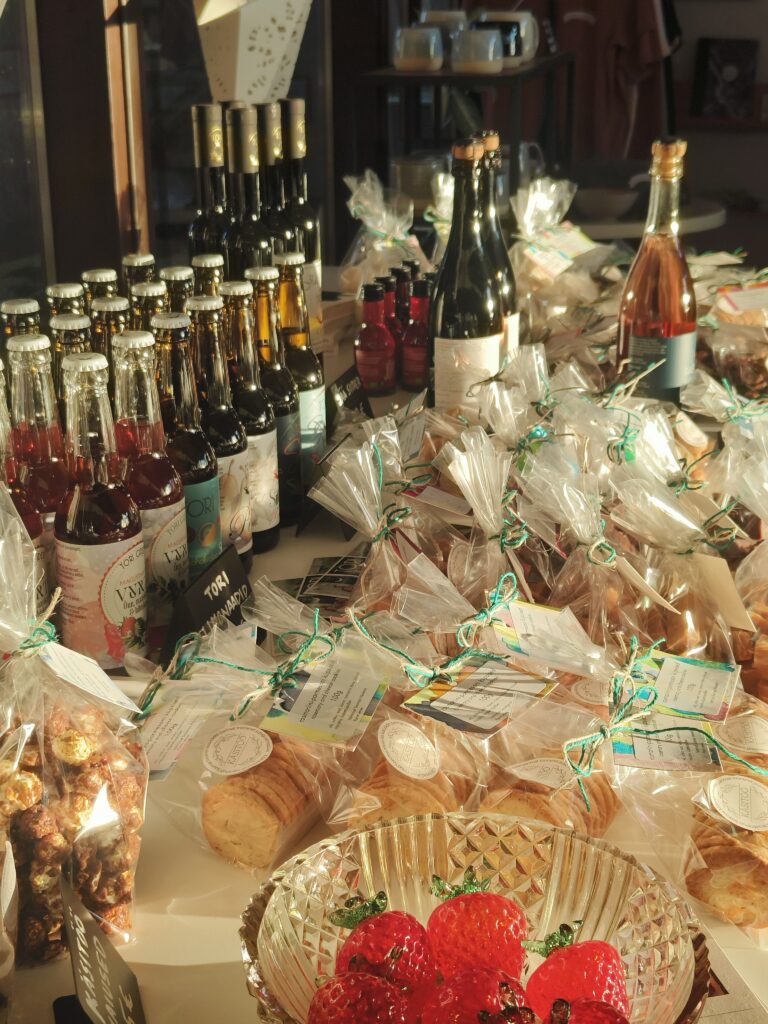 Kingipood Soomaa rahvuspargi serval (Anary Roosve).